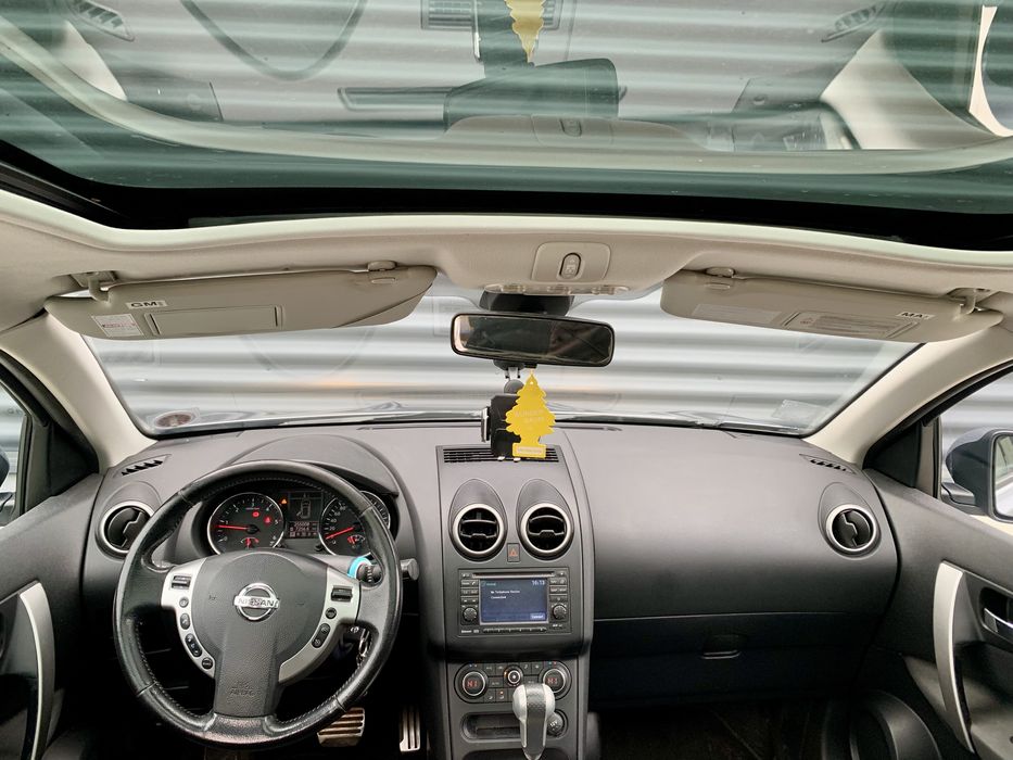 Nissan Qashqai + 2 4x4 Tekna / 2.0 dci / Automat /7 Locuri / Navi