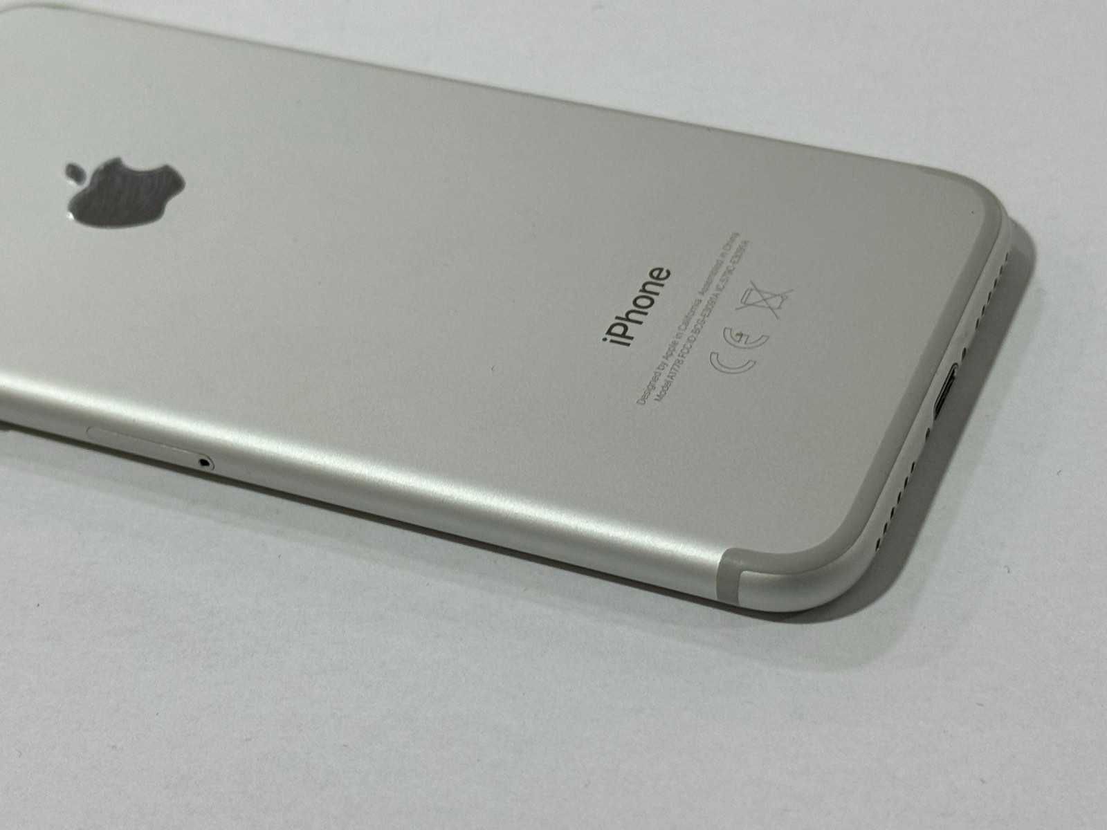 Продавам Iphone 7
