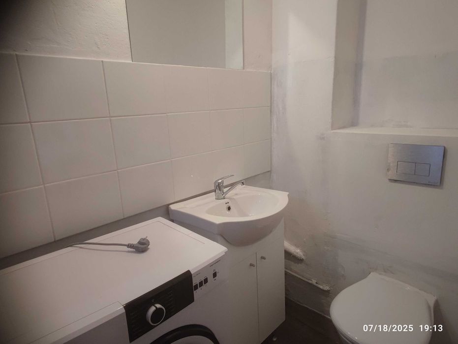Inchirie garsoniera bulevardul Traian langa Penny Gară