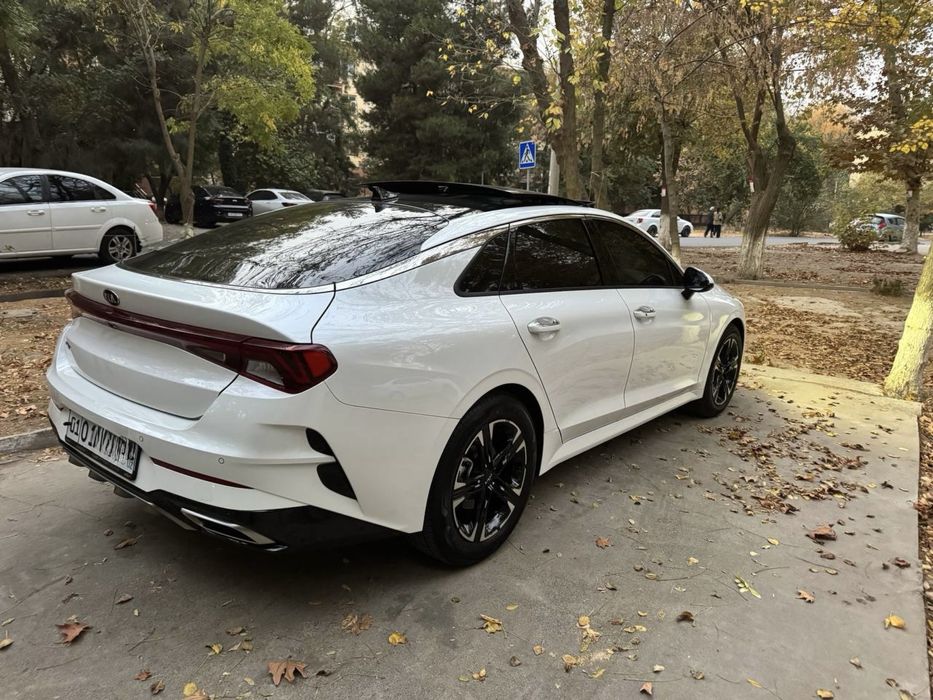 kia k5 sotiladi srocna