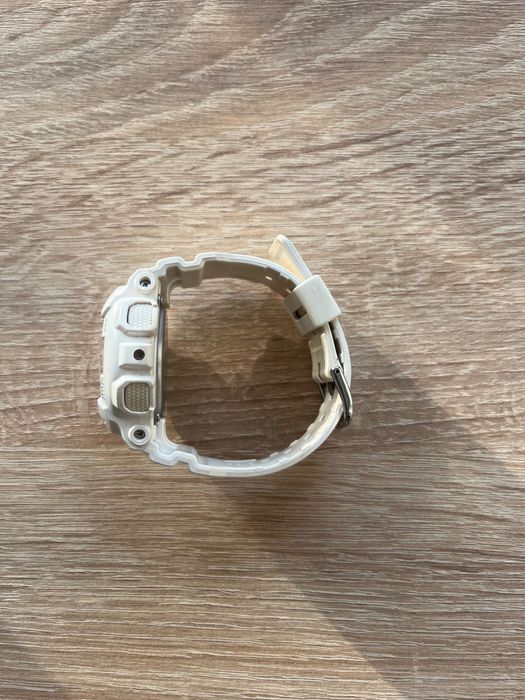 Часовник Casio Baby G