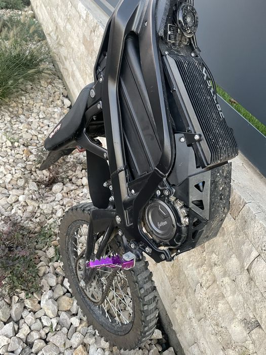 Surron Light Bee X 2025