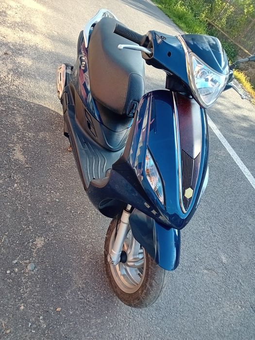 Vand scuter piaggio Flyy 125cc injecție 2012 problema am pierdut cheia