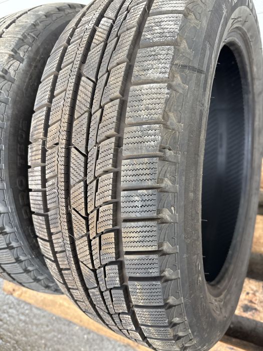 Anvelope iarna 215/55R17