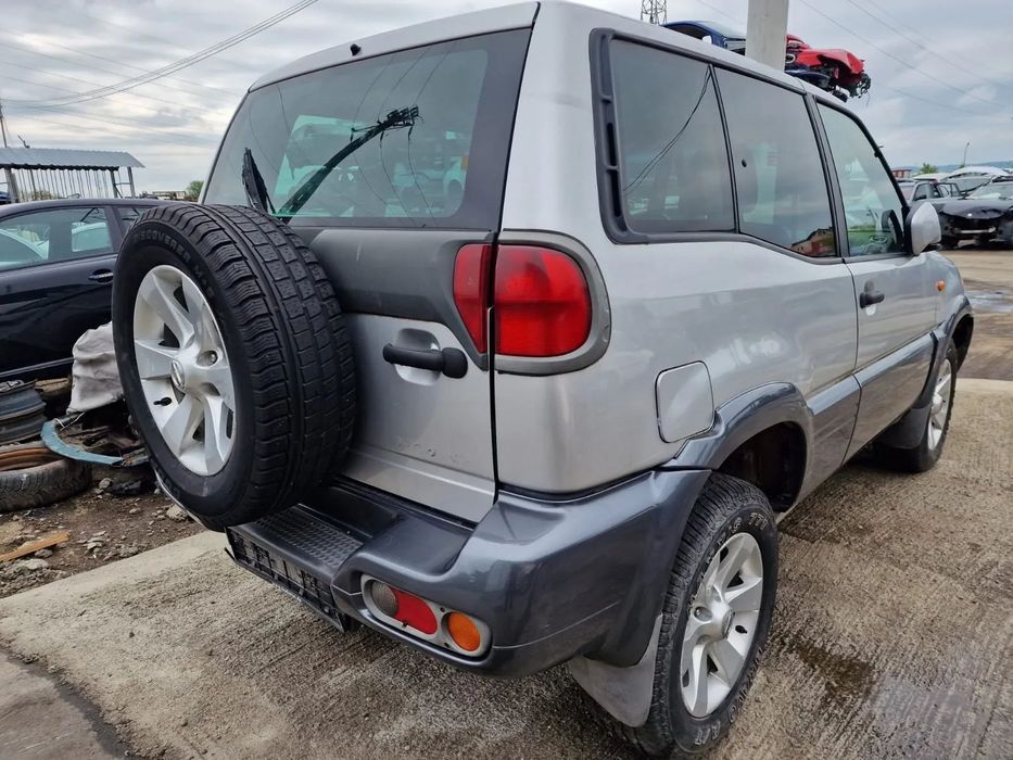 Dezmembram Nissan Terrano, 2 usi, an 2007, 3.0 Diesel, 4X4