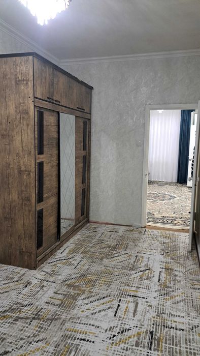 Chilonzor 17 2 xona uy sotiladi