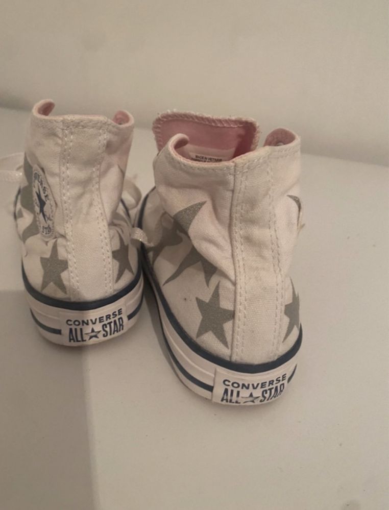 Adidasi converse marimea 33