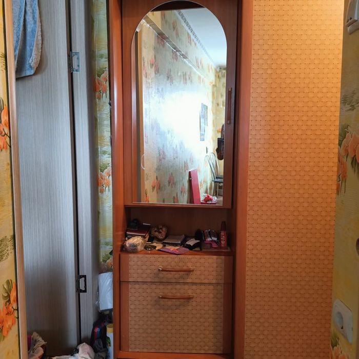 Продам 2 комнатную квартиру в 3 микрорайоне дом 5