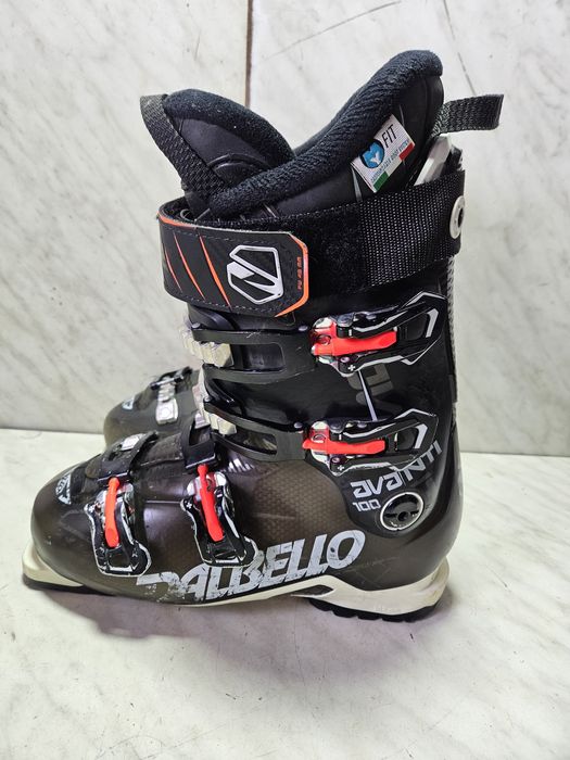 Clapari ski schi  Dalbello  mondo  26,5  corespunde mărimii 40-41