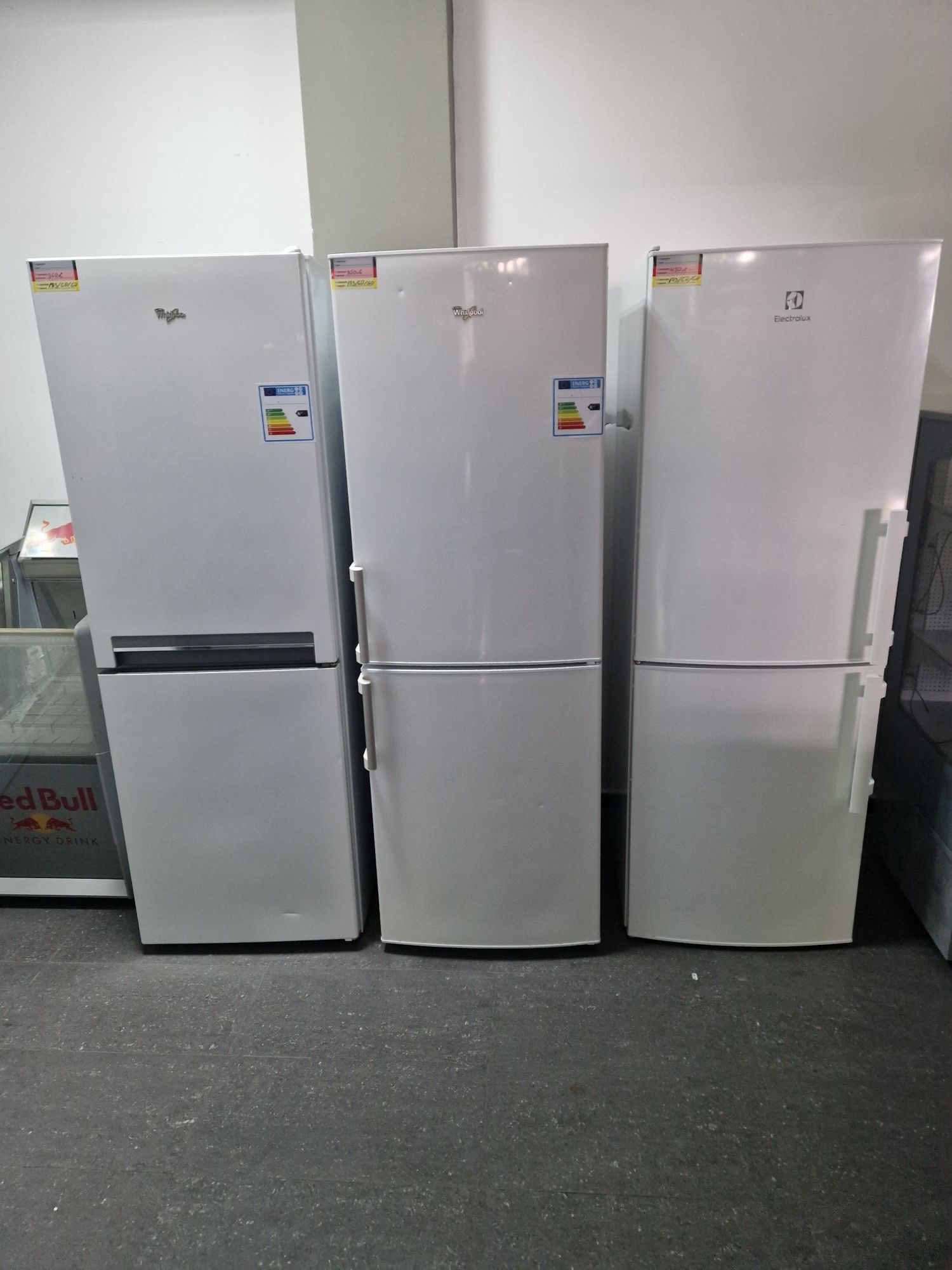 Хладилник с фризер Electrolux A++