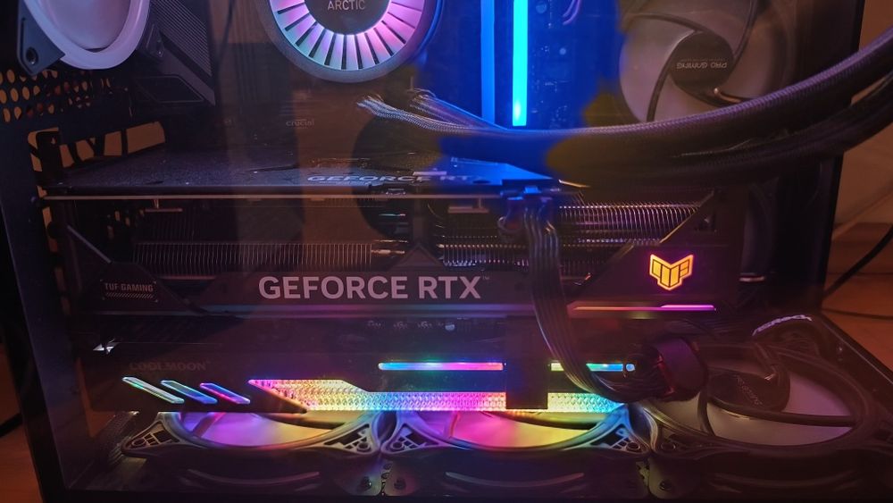 RTX 4070 Asus TUF 12GB
