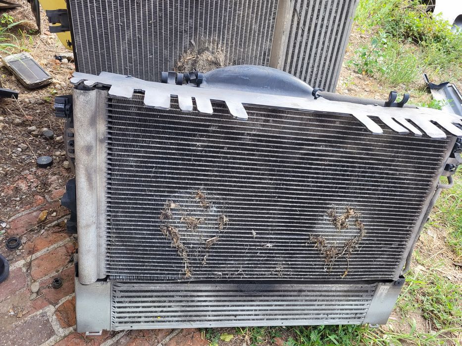 Radiator apa ac intercooler difuzor Mercedes vito din 2004 2012