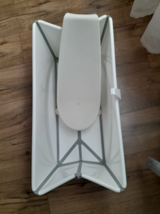 Cădiță pliabilă bebe Stokke