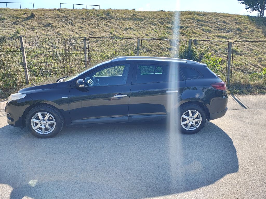 Vând Renault Megane
