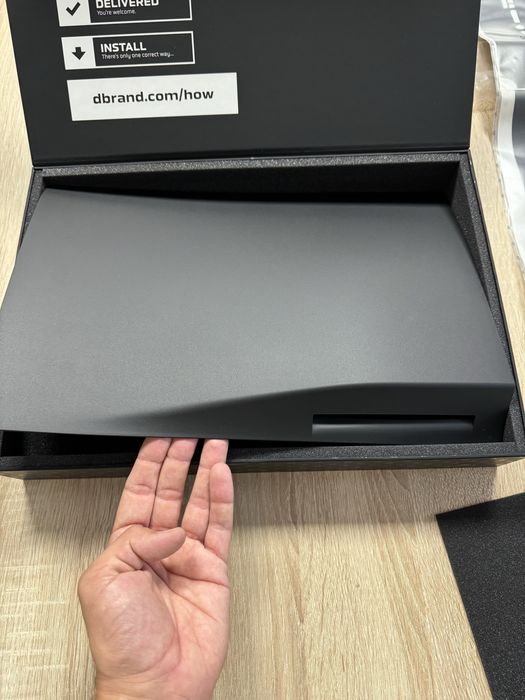 Carcasa / Case Darkplate Sony Playstation 5 D Brand noua ,neagra