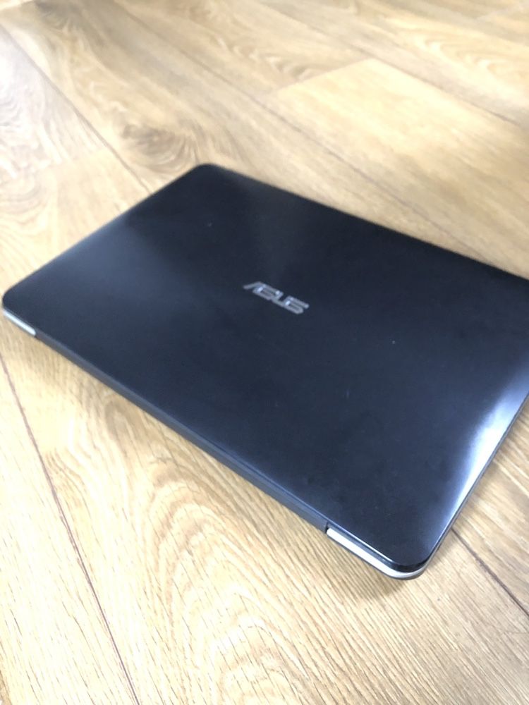 Laptop Second Hand Asus x555L