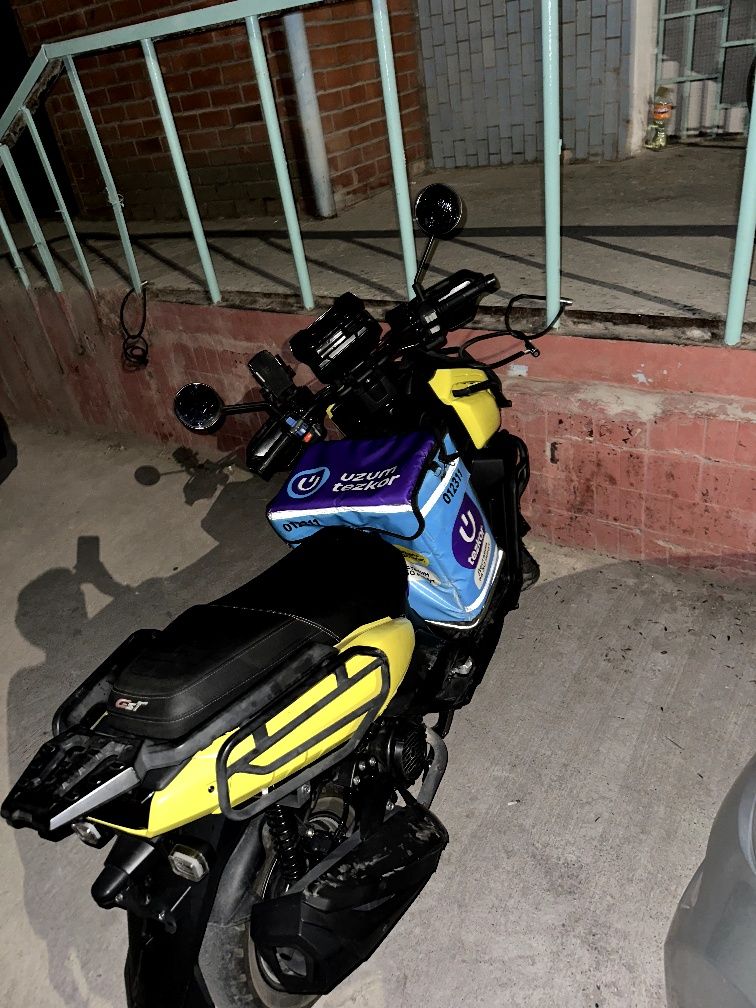 Скутер Tank 150cc