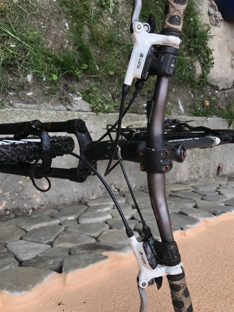 Bicicleta Mtb Cyclowolf hidraulică