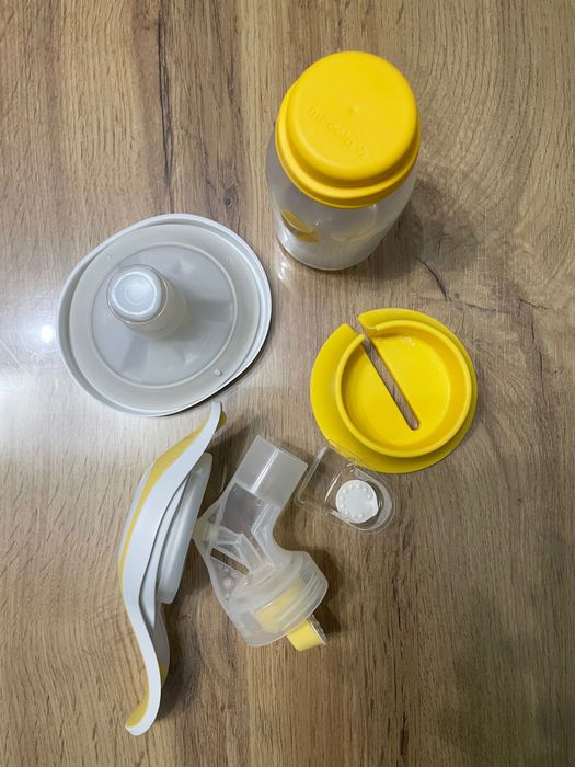 Ръчна помпа за кърма Medela Harmony