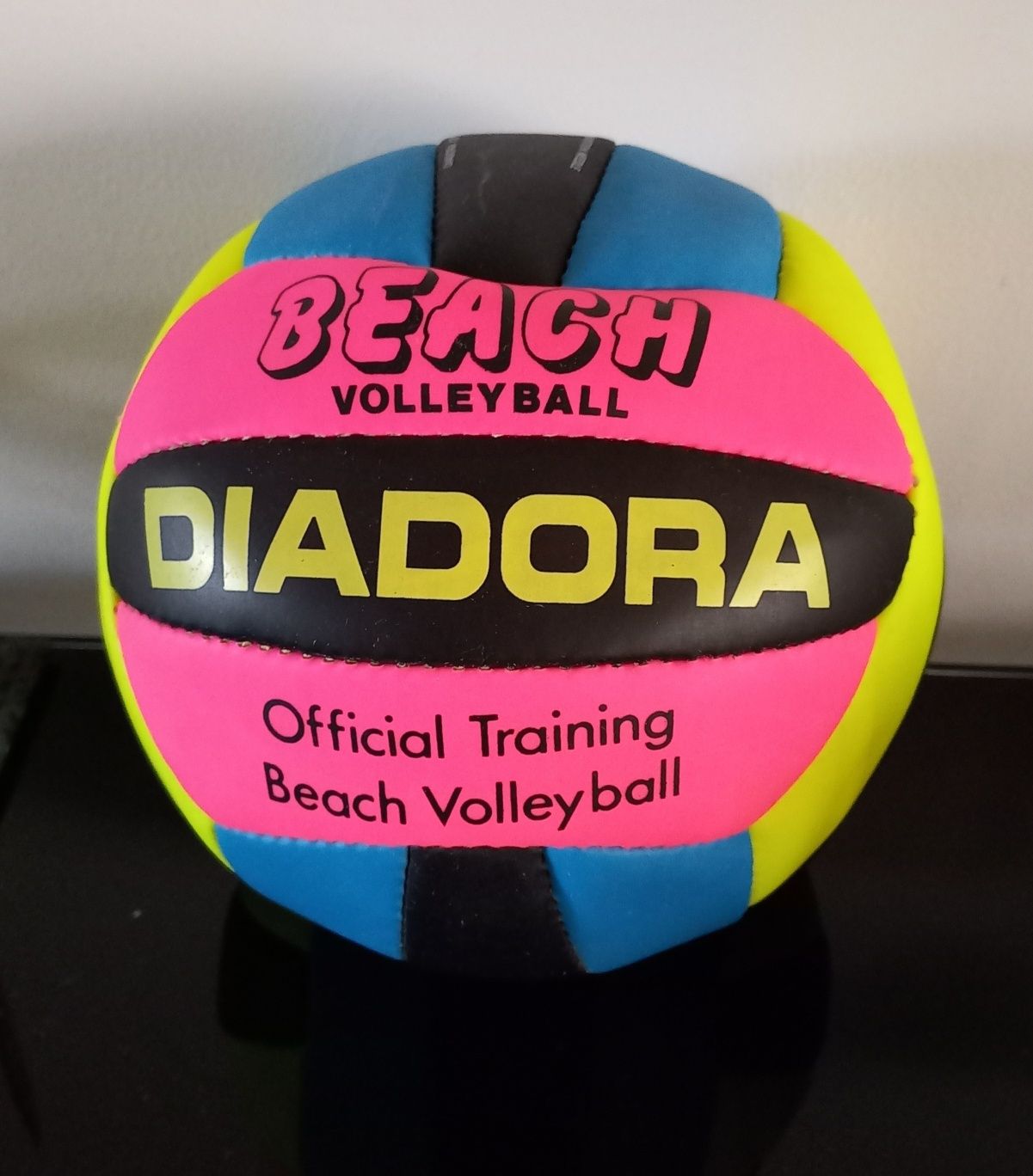Мяч для пляжного волейбола, DIADORA, made in Pakistan