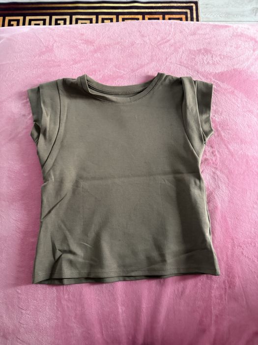 Фудболка , майка женская . Темно зелёная