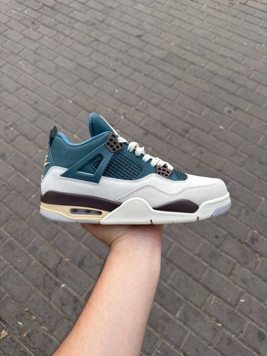 Air Jordan 4 Белый черный