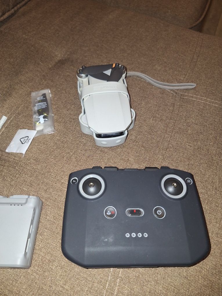Dji mini 2Se fly more combo + 3 батерии