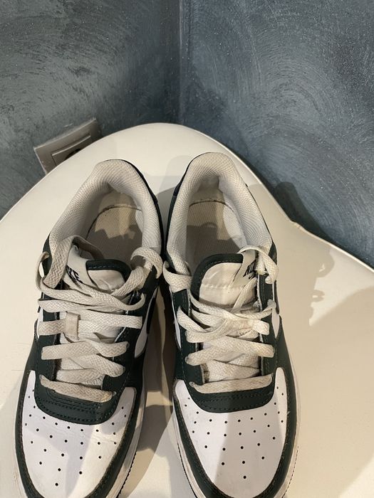 Nike Air Firce 1 , Unisex nr . 36,5 cm . 23,5