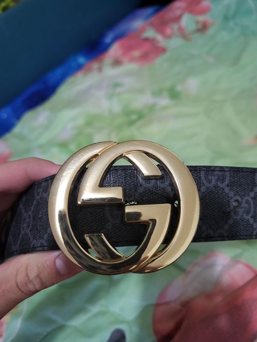 Curea Gucci cu catarama galbena aurie 110cm