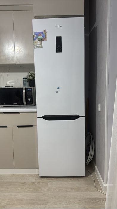 Холодильник срочно сатамын.