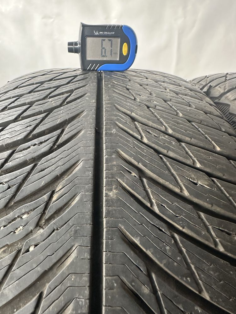 255/45/18 Michelin dot22