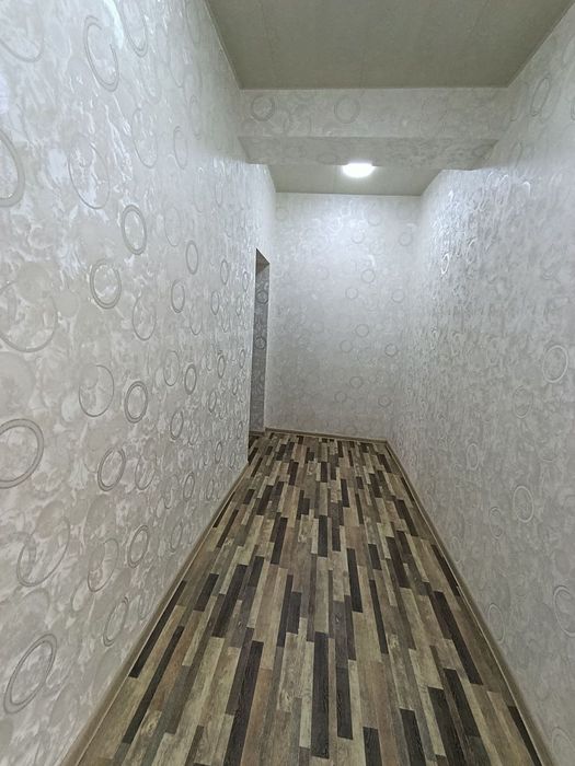 1 xona 2 xona qilingan 3 etaj kvartira sotiladi. 60m²