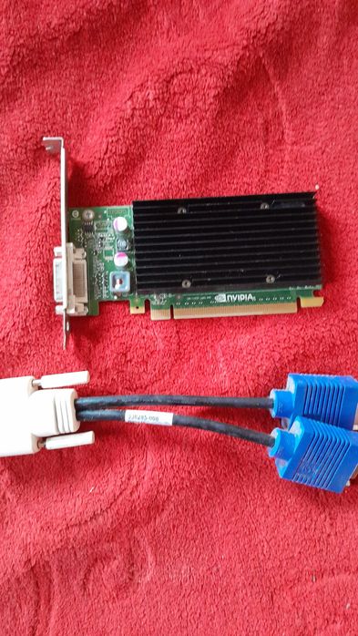 vand pachet 2 placi video retro pc nvidia geforce fx 5200 si nvs300