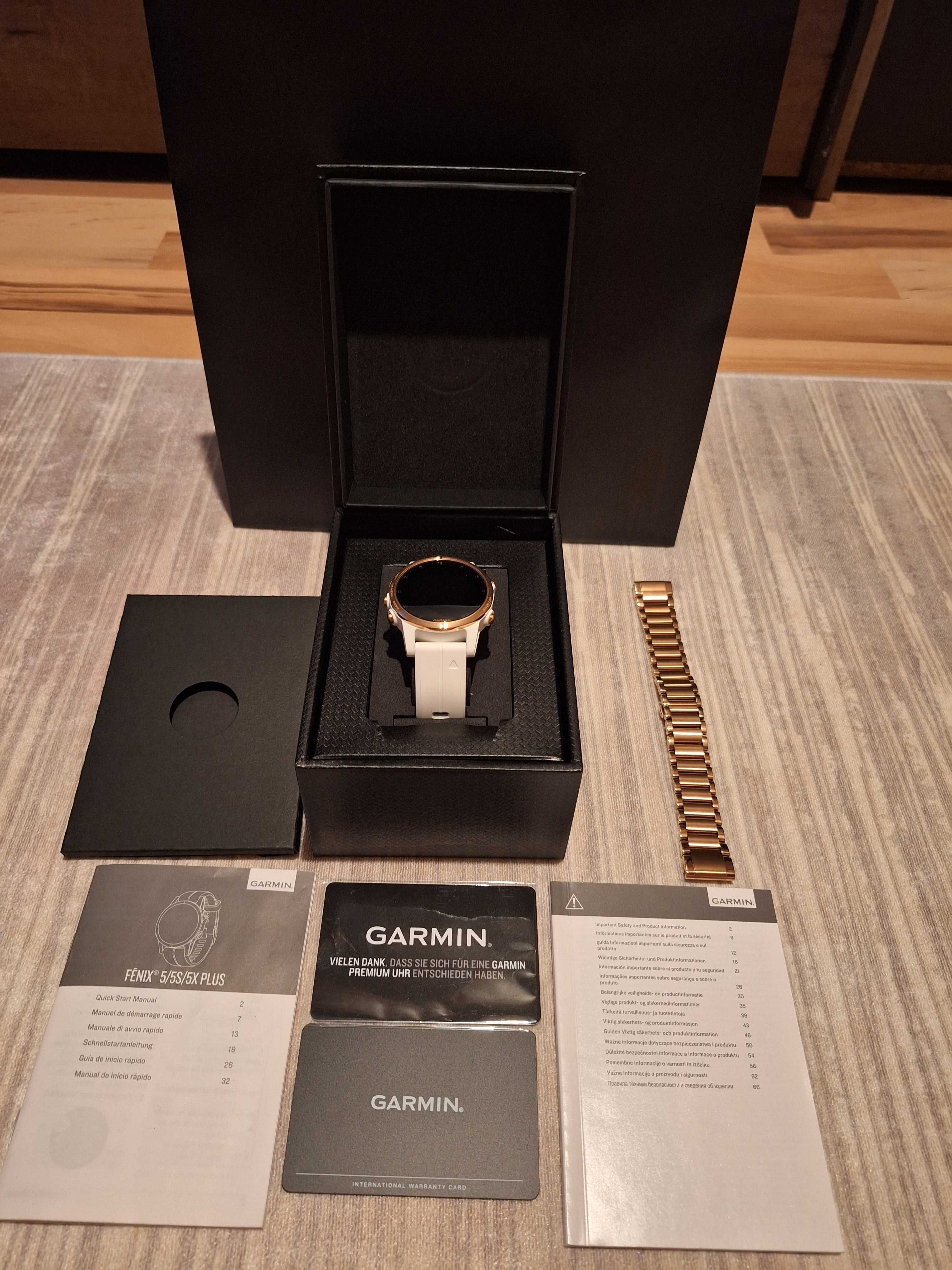 Garmin Fenix 5S Plus Safir,weiß mit rosegoldenem Mettalarmband