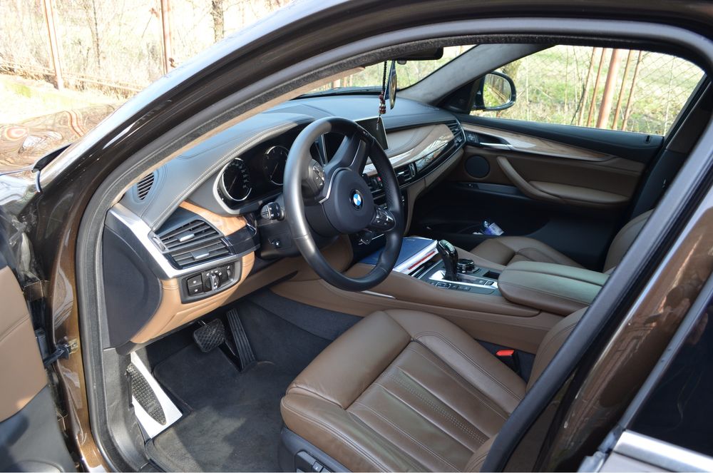 BMW X6 M ,313 CP