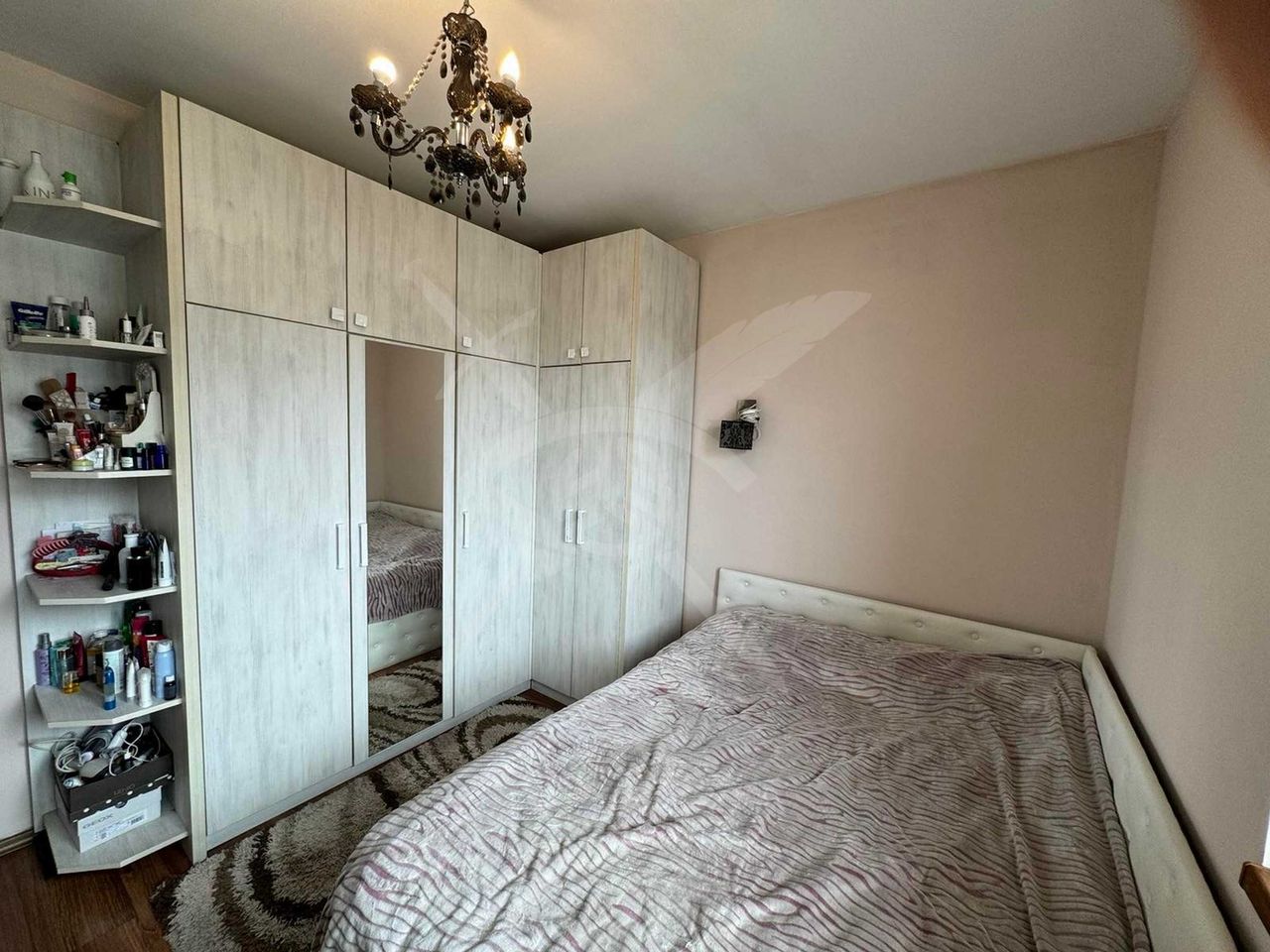 Продава се Тристаен апартамент в Варна, Колхозен пазар - 70 кв.м за 2070 €/кв.м - Снимка #2