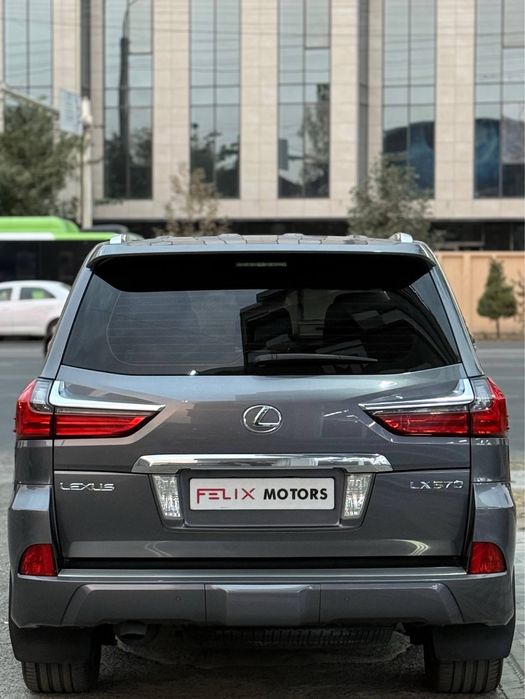 В Продаже Lexus LX 570