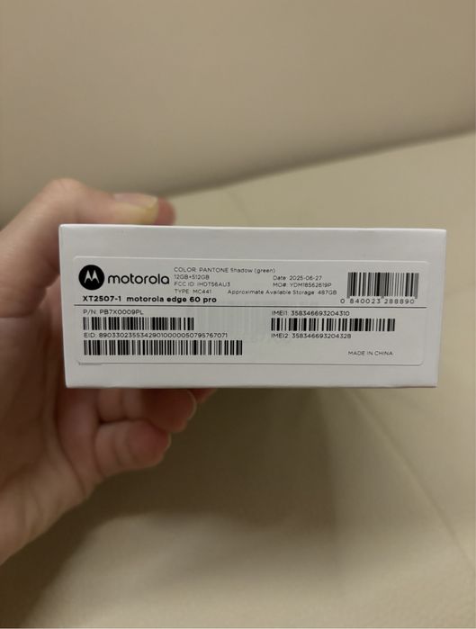 MOTOROLA EDGE 60 PRO Pantone Shadow (Green) с 36 месеца гаранция