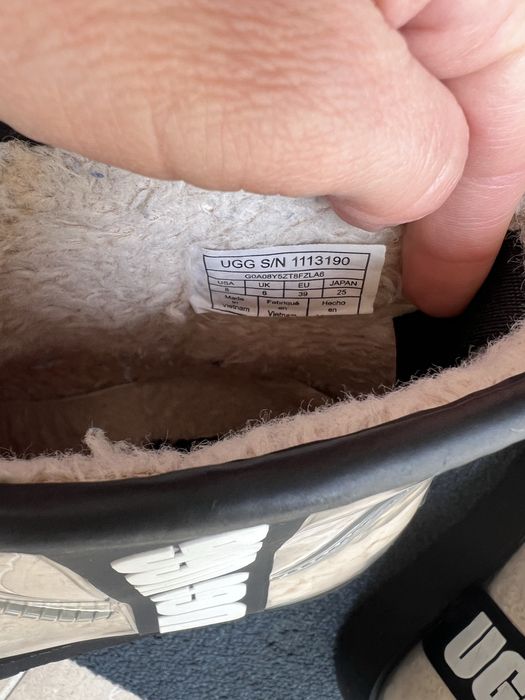 Дамски боти  UGG