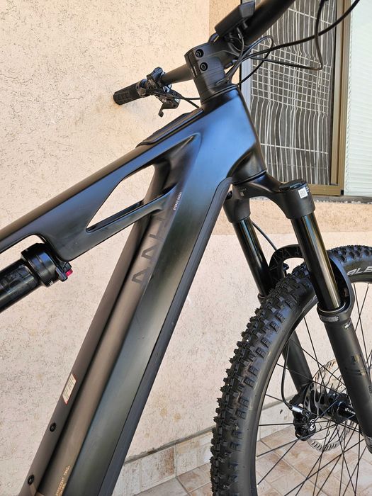 Cube Stereo Hybrid One44 Race 800