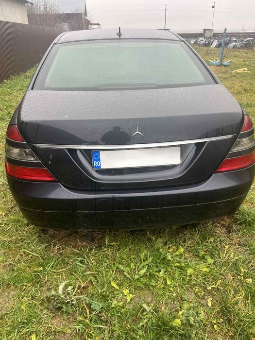 Mercedes S Class W211