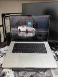 Ноутбук Apple MacBook Pro 16 M1 Pro 16GB/1TB LLA + мышь Magic Mouse
