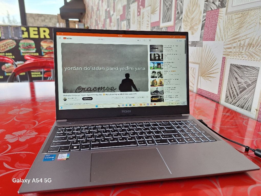 Haier- DESKTOPJ12"