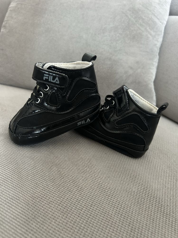 Бебешки обувки- Колев и Колев, Adidas и пантофки за вкъщи