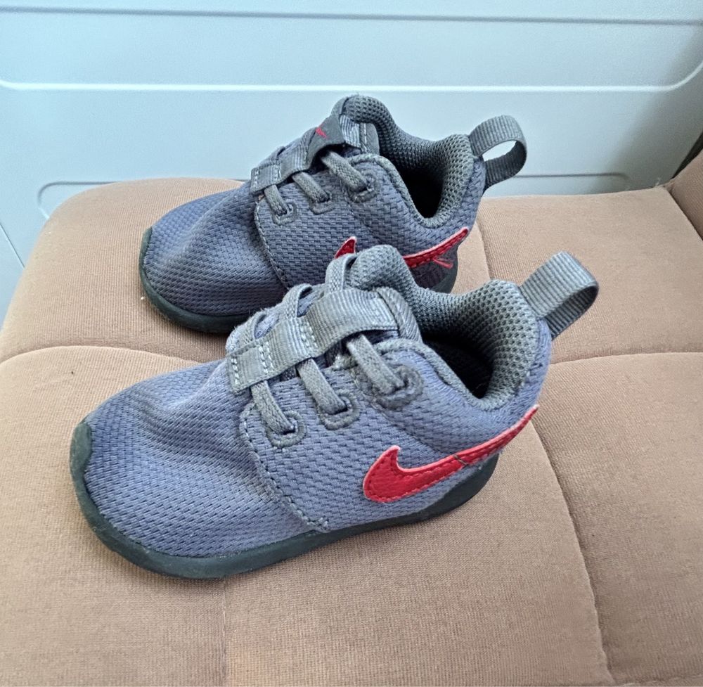 Оригинални маратонки Nike