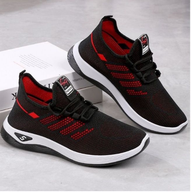 Продам кроссовки