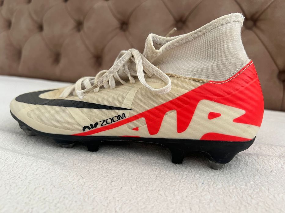 Adidasi fotbal crampoane Nike Hipervenom 38,5, Nike Air 39