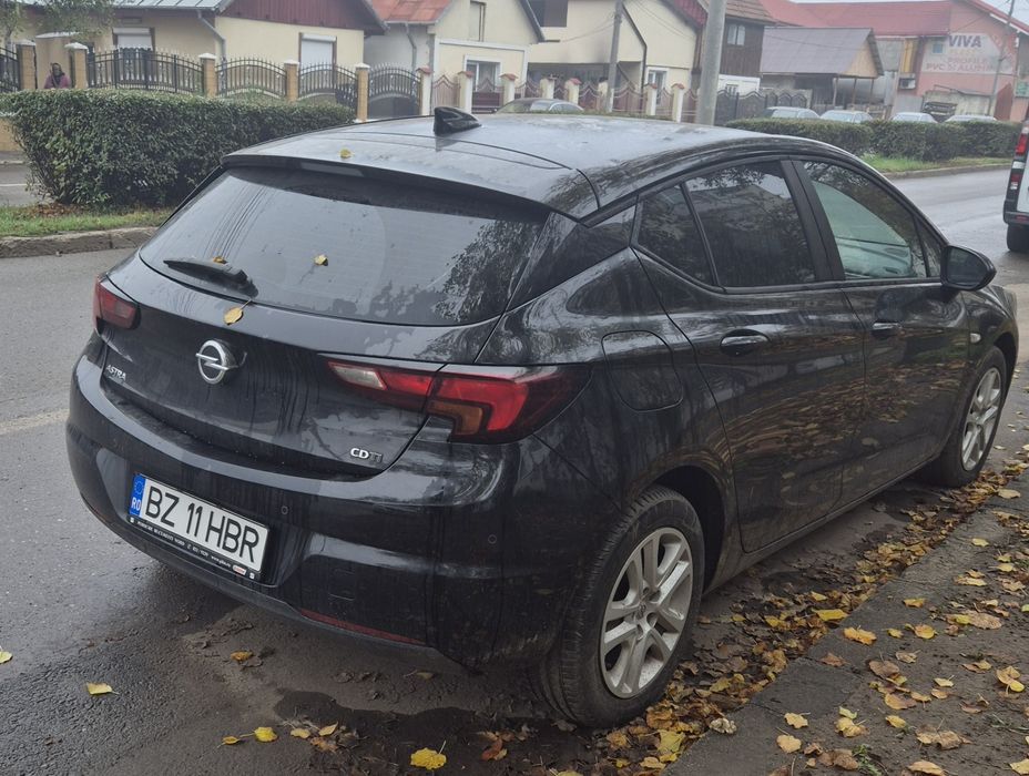 Vând Opel astra k