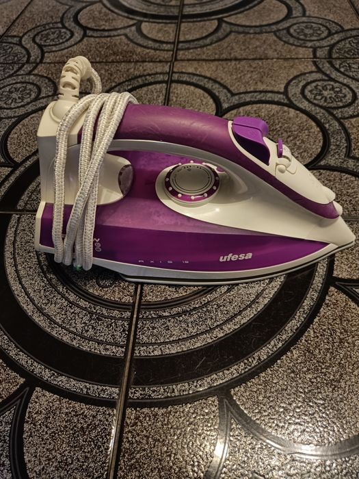 Fier de calcat Ufesa