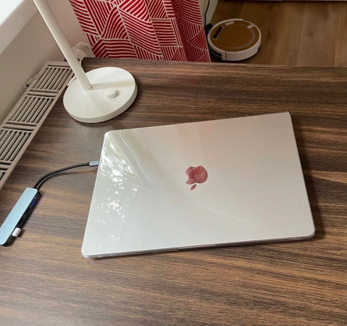 Новый чехол накладка для Macbook Air 15" M2 2023